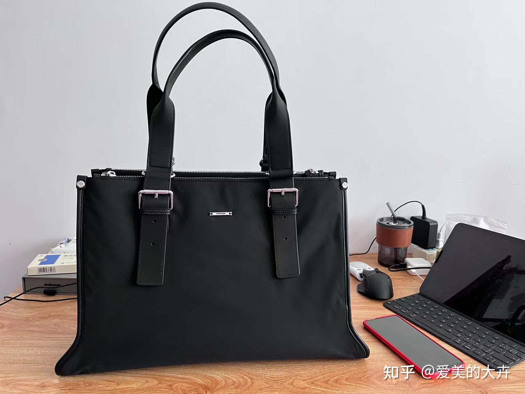 女包轻奢品牌推荐_时尚包包_女生包包品牌排行