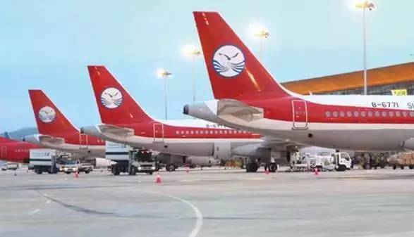 中国国际航空留学生托运行李政策_国航行李额度调整影响留学生_出国行李箱最大尺寸是多少?