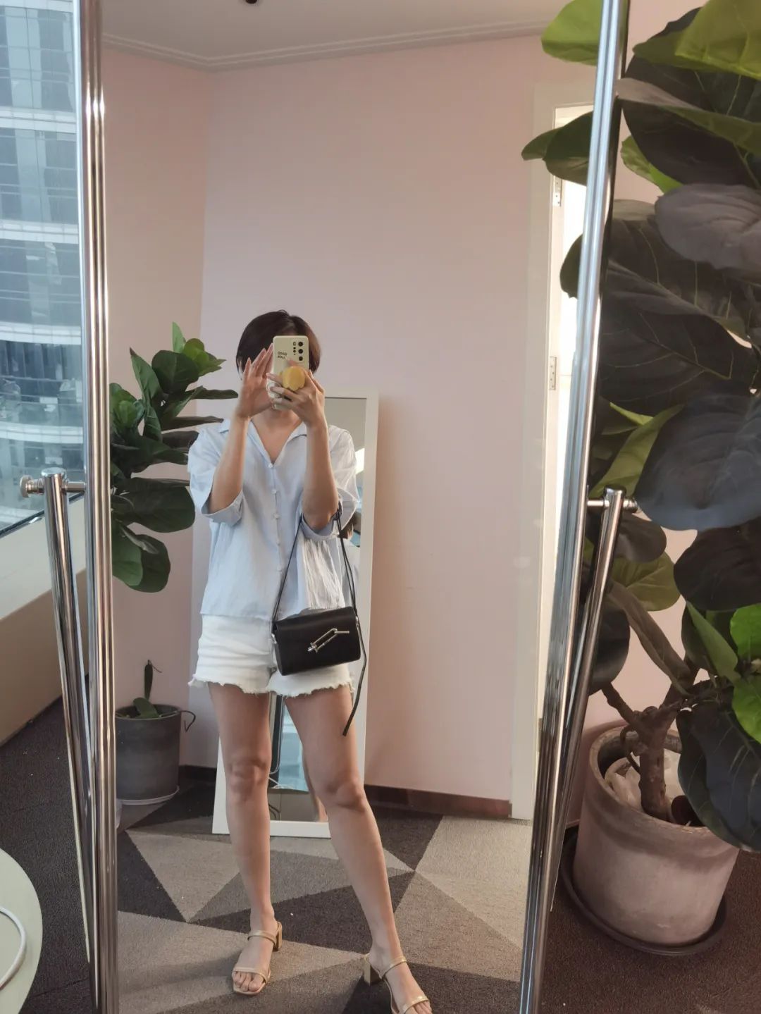 百元千元级国货包包推荐_明星街拍国货包包_hxxxxs是啥牌子的包包