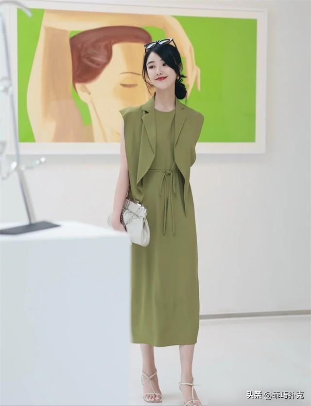 手抓包可持续材料趋势_勾包包的款式视频_手抓包男性市场增长