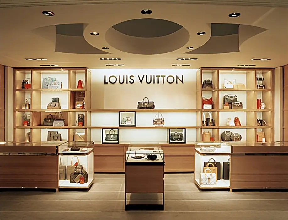 高端男士斜挎包推荐_男士斜挎包品牌排行榜前十名_男士斜挎包品牌排行榜